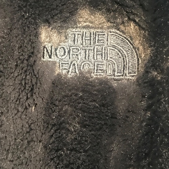 The North Face vest women’s size small faux fur 2 pockets hood outdoors cottage - Picture 6 of 9